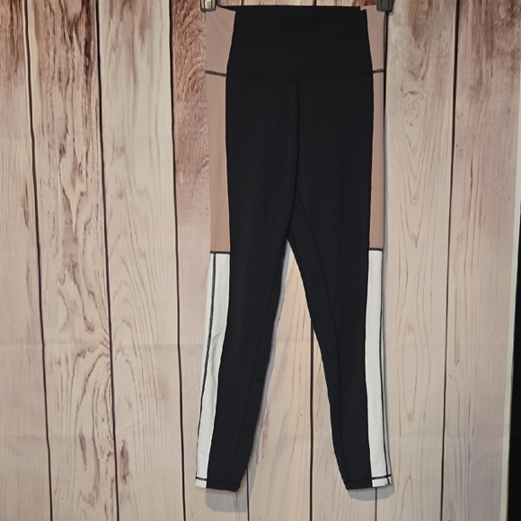 ALLFENIX High-Waisted Colorblock Leggings Size Medium - Picture 9 of 10